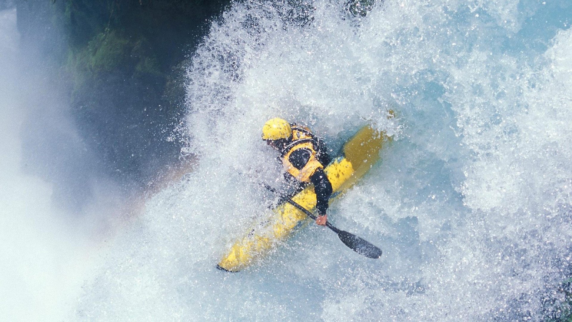 开云官网-勇士火力压制老鹰，班凯罗成为关键先生