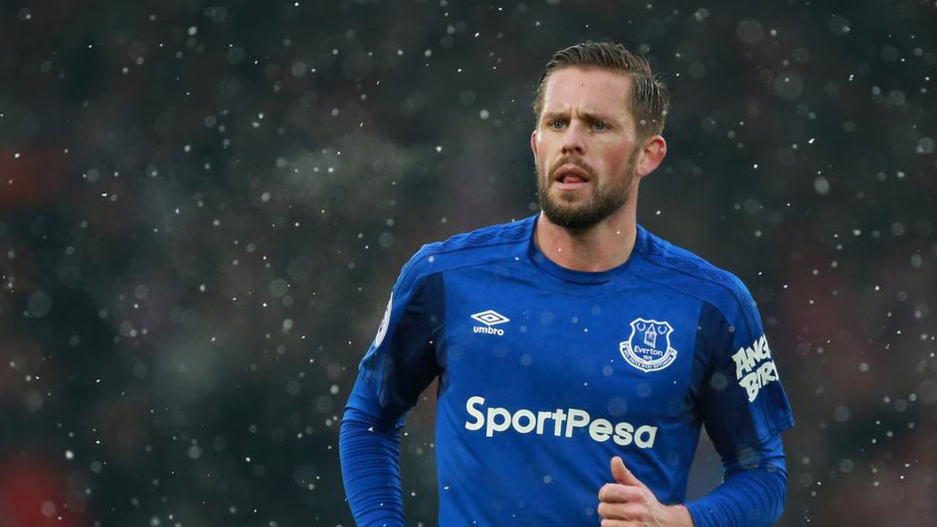 开云体育app-雷恩收割马赛，门迪在东决关键战接管比赛，小人物如何成为历史转折点